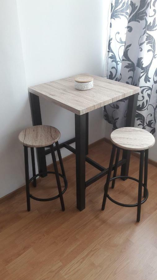 Melody Apartment Alba Iulia Buitenkant foto