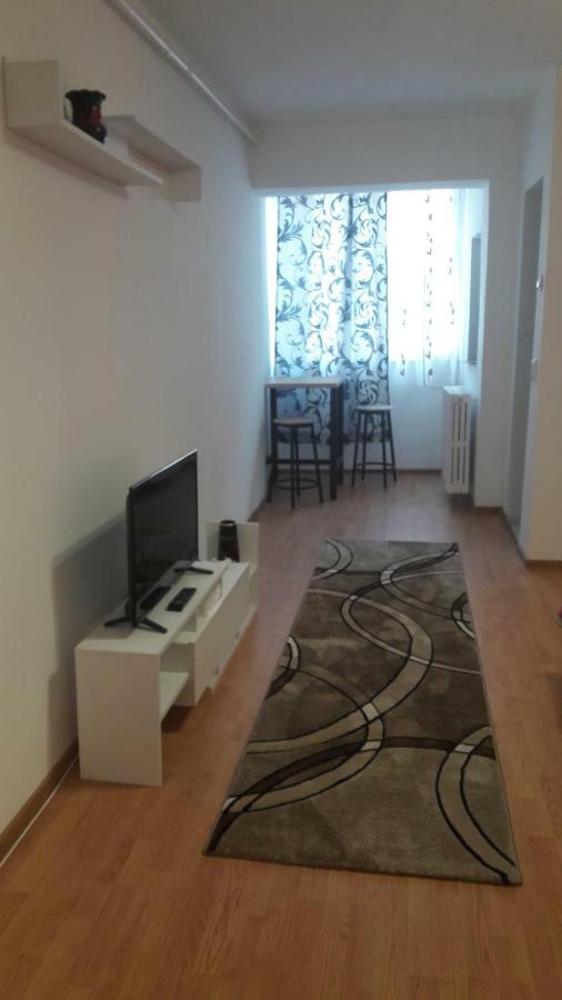 Melody Apartment Alba Iulia Buitenkant foto